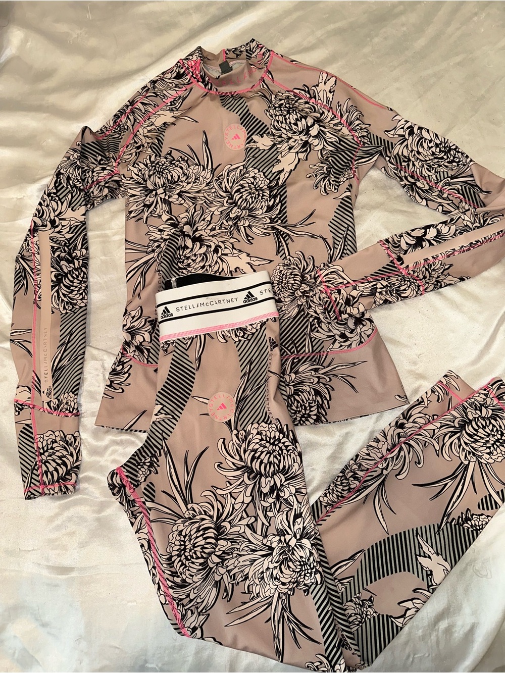 Stella McCartney x Adidas Floral Active Set